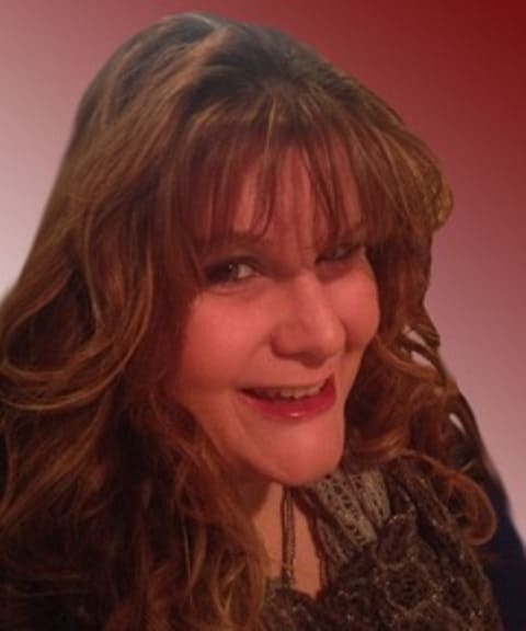 Kristine Conterez