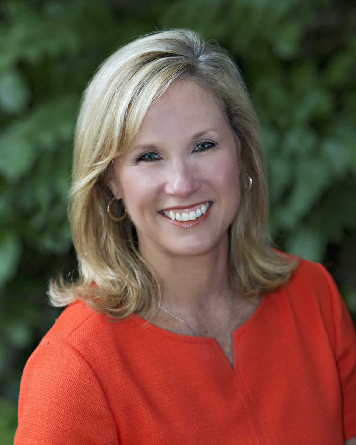 Suzanne Lail