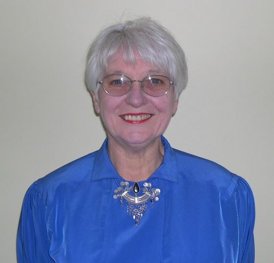 Elaine Muszynski