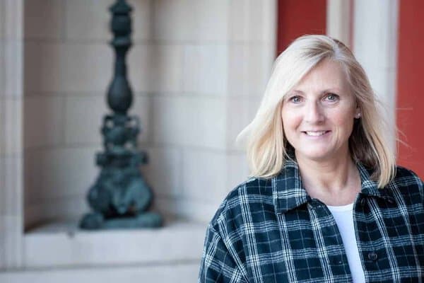 Heidi Hostelley
