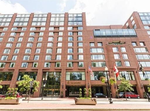 Four Seasons Back Bay -220 Boylston Street