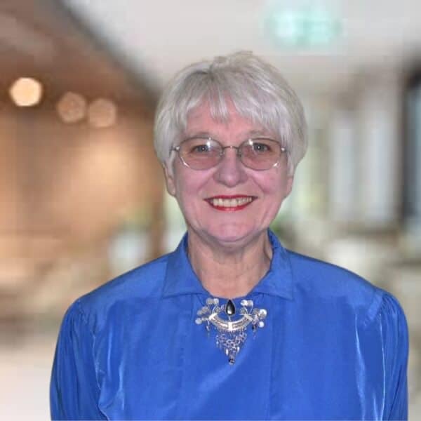 Elaine Muszynski