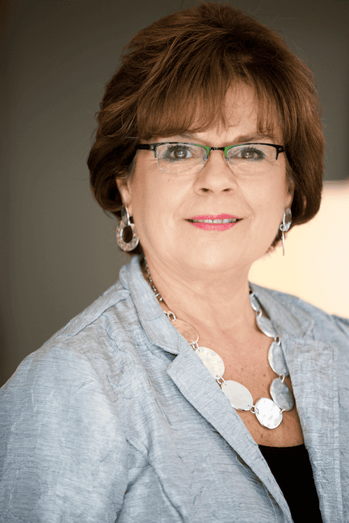 Carolyn J Goree