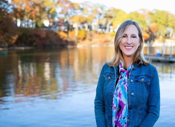 Sue Lessard
